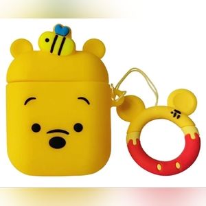 Winnie the Pooh Airpod Case with key ring